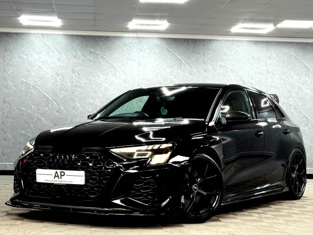 2022 Audi RS3 2.5 RS 3 TFSI Quattro Carbon Black 5dr S Tronic CERAMIC BRAKES|FULL CT CARBON KIT