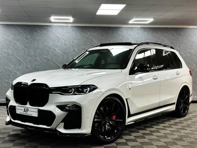 2019 BMW X7 3.0 X-DRIVE 30D 7 SEATER OVER 10K UPGRADES SKY LOUNGE CRYSTAL PACK AERO PACK