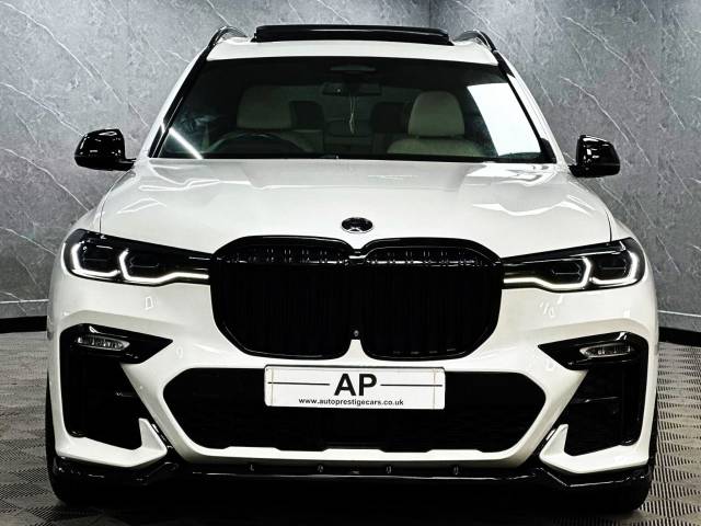 2019 BMW X7 3.0 X-DRIVE 30D 7 SEATER OVER 10K UPGRADES SKY LOUNGE CRYSTAL PACK AERO PACK
