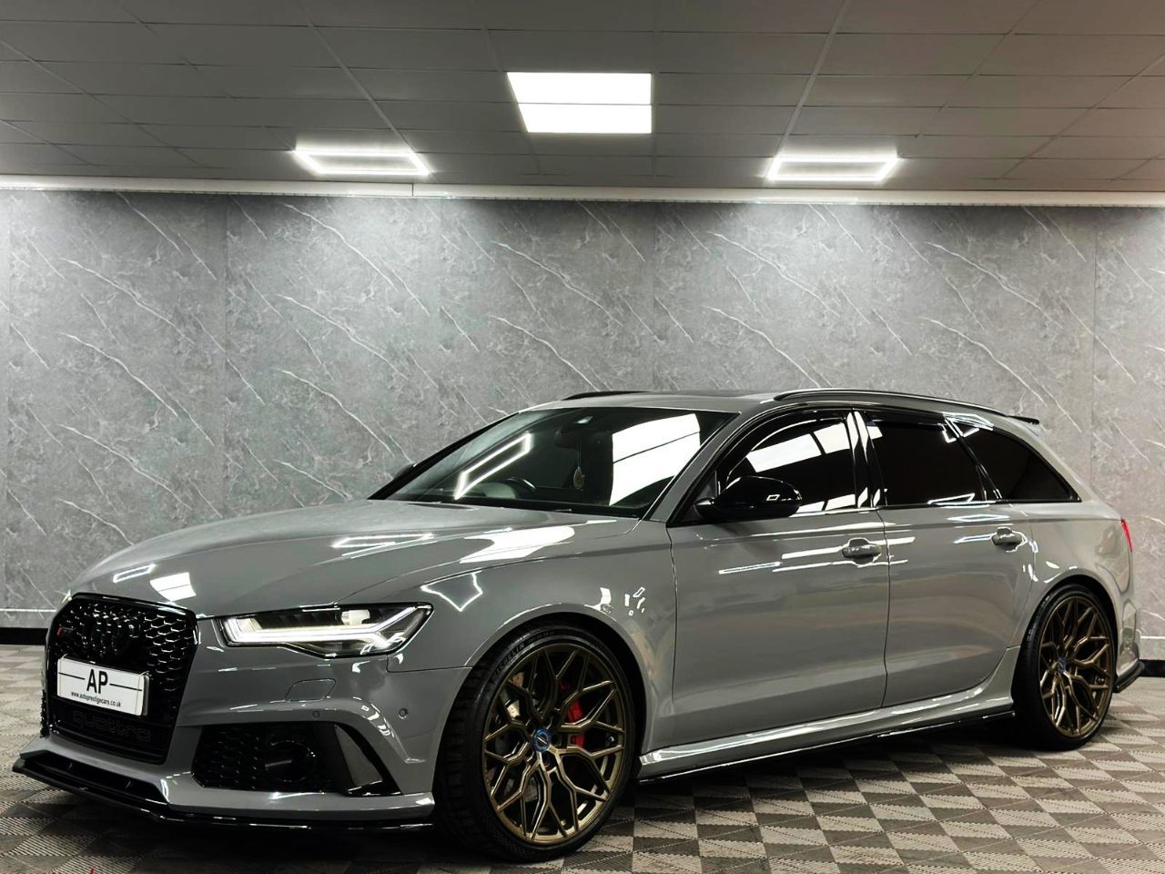 2017 Audi RS 6 Avant Performance