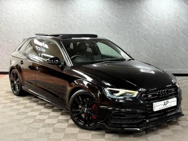 2015 Audi S3 2.0 TFSI 5 DOOR HATCHBACK|PANORAMIC SUNROOF|REV CAM