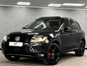 VOLKSWAGEN TOUAREG at Autoprestige Cars Bradford