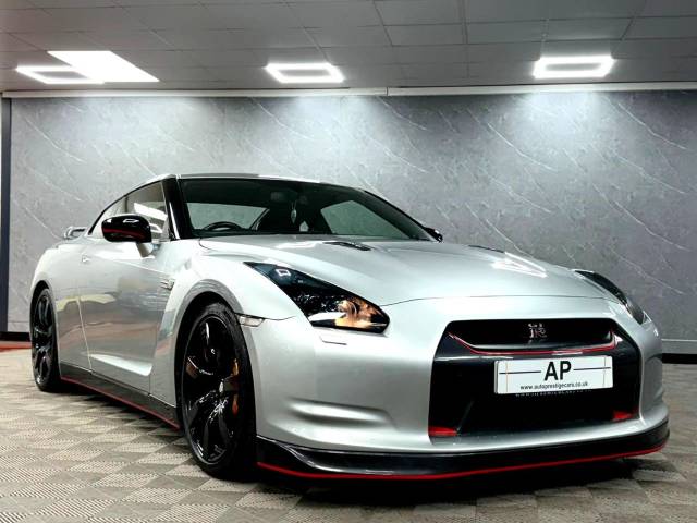 2010 Nissan GT-R 3.8 GT-R 2.8 PREMIUM EDITION S-A LITCHFIELD MAINTAINED LAST 7 YEARS & STAGE 2 610
