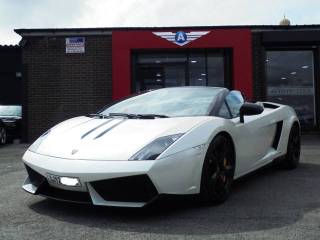 Lamborghini Gallardo 5.2 LP 560-4 SPIDER FACELIFT MODEL WITH PERFORMANTE SPECIFICATION Convertible Petrol Pearl White