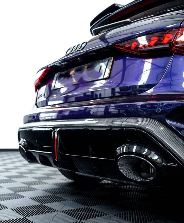 2025 Audi RS3 2.5 TFSI Quattro Carbon Vorsprung 5dr S Tronic RARE BUCKET SEATS VELVET PURPLE EXCLUSIVE EDITION