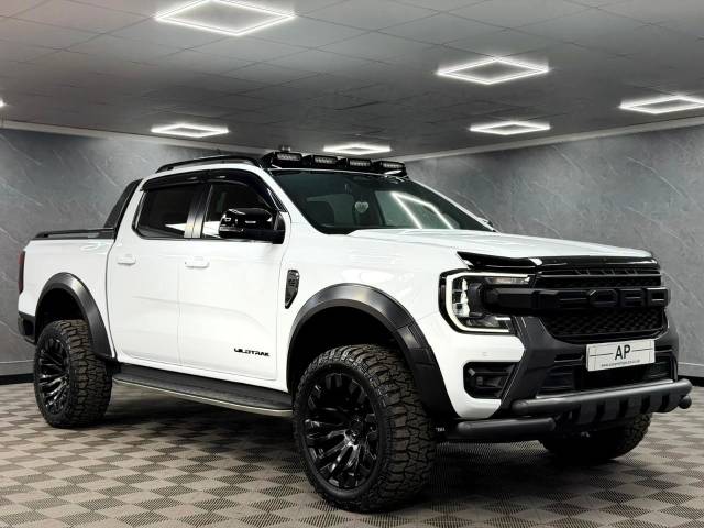 Ford Ranger Pick Up Double Cab Wildtrak 2.0 EcoBlue 2|20"ALLOYS|WIDEARCH KIT|ROOF LIGHTS05 Auto Pick Up Diesel White
