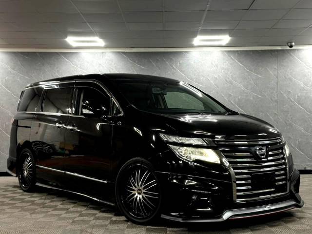 2015 Nissan Elgrand O3.5 AUTO HIGHWAY 7 SEATER|FULL NISM BODYKIT AND ALLOYS