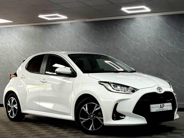 2025 Toyota Yaris 1.5 Hybrid Design 5dr CVT