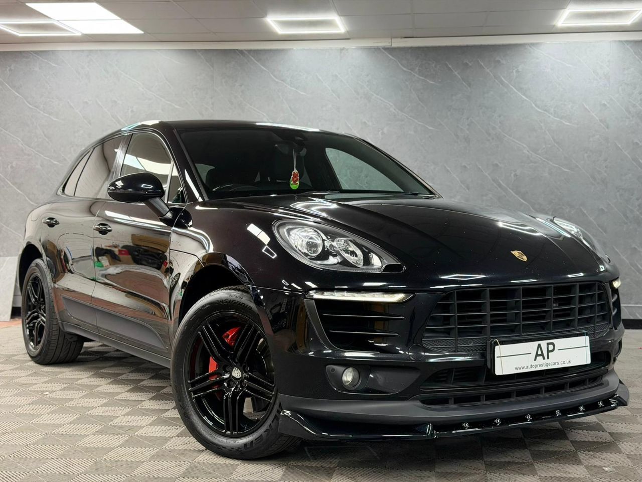 2017 Porsche Macan