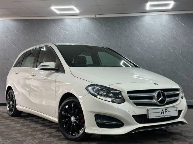 Mercedes-Benz B Class 1.5 B180 CDI SE 5dr £20 TAX 60 MPG SPORT PACK BLACK ALLOYS RED CALIPERS WHITE MPV Diesel White