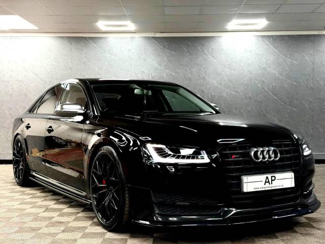 2016 Audi S8 4.0 V8 TFSI Quattro 4dr Tip Auto BEST LOOKING S8