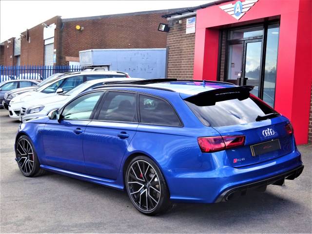 2018 Audi RS6 4.0T FSI Quattro Performance 5dr Tip Auto 2018 MODEL AS BRAND NEW MASSIVE SPEC CARBON PACK PAN ROOF