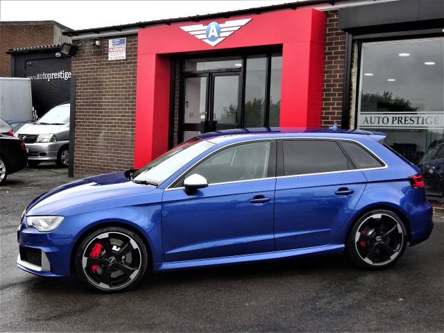 2015 Audi RS3 2.5 TFSI Quattro 5dr S Tronic 65 REG SEPANG BLUE AUDI WARRANTY MAG RIDE DYNAMIC PACK SPORTS EXHAUST