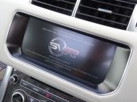 Land Rover Range Rover Sport 5.0 V8 S/C SVR 5dr Auto MASSIVE SPECIFICATION OVER 10K WORTH FUJI WHITE Estate Petrol White