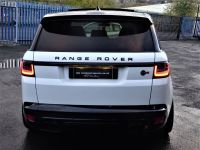 Land Rover Range Rover Sport 5.0 V8 S/C SVR 5dr Auto MASSIVE SPECIFICATION OVER 10K WORTH FUJI WHITE Estate Petrol White