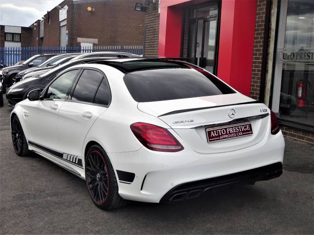 2015 Mercedes-Benz C Class 4.0 C63 S Premium 4dr Auto WITH PAN ROOF JUST HAD 2500 SPENT AT MB