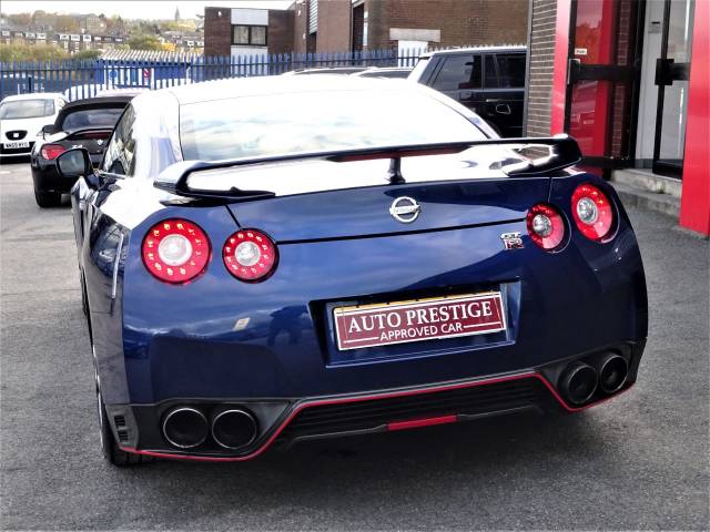 2011 Nissan GT-R 3.8 [530] 2dr Auto MIDNIGHT BLUE METALLIC