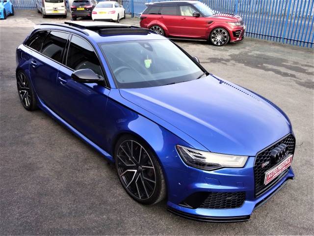 2017 Audi RS6 4.0T FSI Quattro Performance AKRAPOVIC MASSIVE SPEC 67 REG LOW MILEAGE OVER 10K EXTRAS