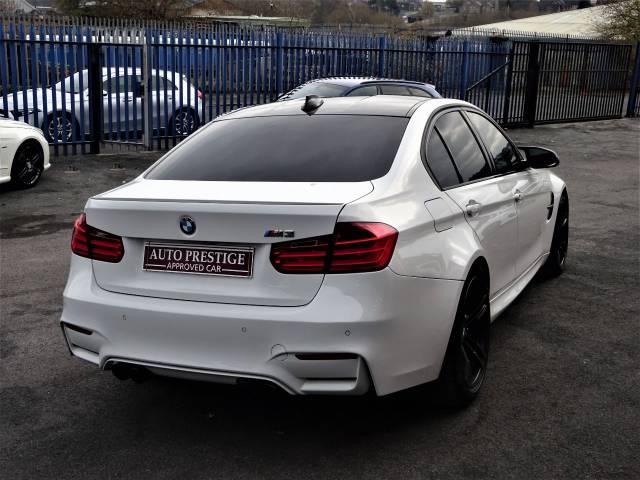 2015 BMW M3 3.0 M3 4dr DCT HUGH SPEC 1 OWNER FROM NEW MINERAL WHITE