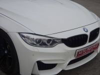 BMW M3 3.0 M3 4dr DCT HUGH SPEC 1 OWNER FROM NEW MINERAL WHITE Saloon Petrol White