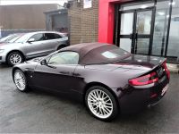 Aston Martin V8 Vantage 4.7 VANTAGE LOW MILEAGE ROADSTER CONVERTIBLE Convertible Petrol Red