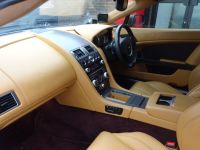 Aston Martin V8 Vantage 4.7 VANTAGE LOW MILEAGE ROADSTER CONVERTIBLE Convertible Petrol Red