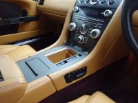 Aston Martin V8 Vantage 4.7 VANTAGE LOW MILEAGE ROADSTER CONVERTIBLE Convertible Petrol Red